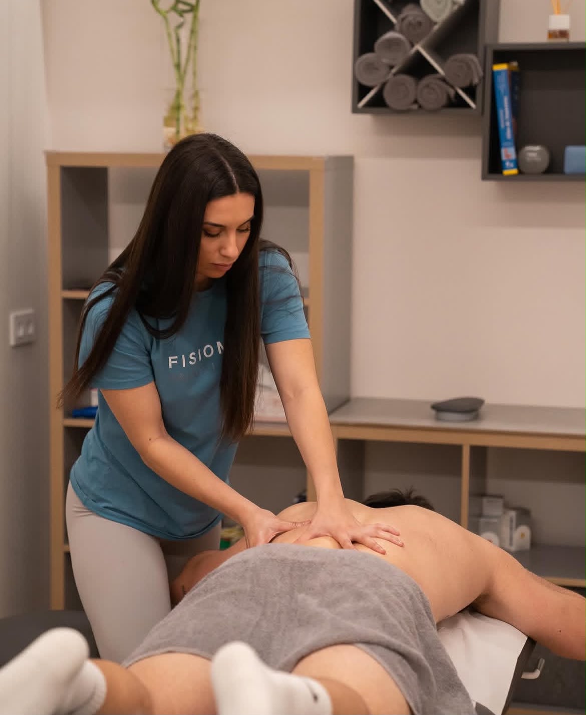 Tratamiento de fisioterapia manual realizado por Sara Punzano